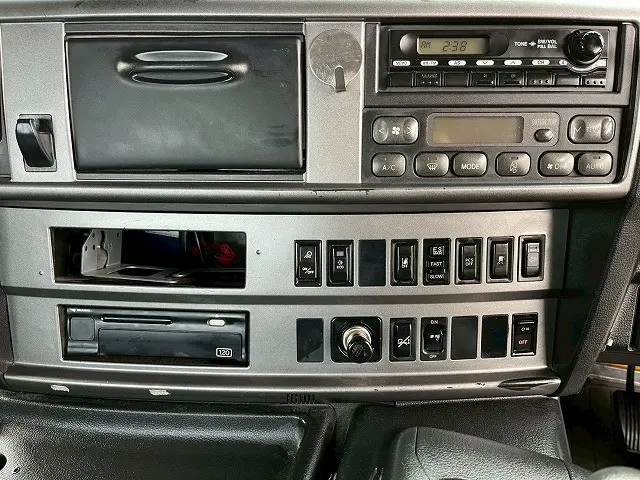 日野 プロフィア QPG-SH1EDDG(未入力/関係無)の写真27