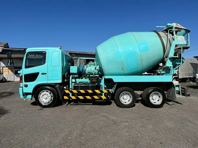 ★6×4！3軸2デフ！★電動ホッパー！★H26-増トンレンジャー・コンクリートミキサー車|日野 レンジャー LDG-GK8JKAA(6x4)の写真9