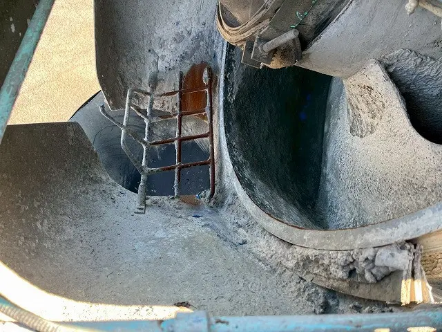 ★11トン積載！！★KYB製・8.9立米！★H26-増トンレンジャー・コンクリートミキサー車|日野 レンジャー LDG-GK8JKAA(6x4)の写真11