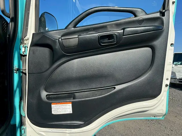 日野 レンジャー LDG-GK8JKAA(6x4)の写真18