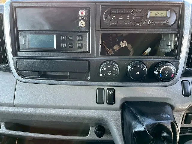 三菱 キャンター TPG-FBA50(未入力/関係無)の写真29