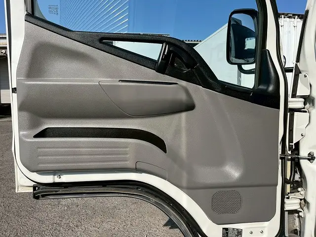 三菱 キャンター TPG-FGA50(4WD)の写真23