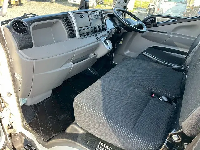 三菱 キャンター TPG-FGA50(4WD)の写真24