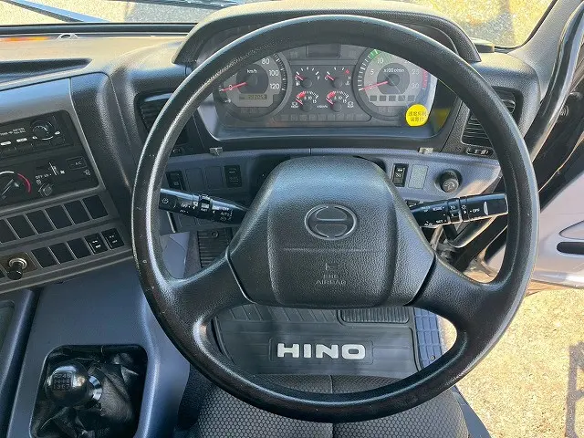 日野 プロフィア KS-FR1EVJA(6x2)の写真24