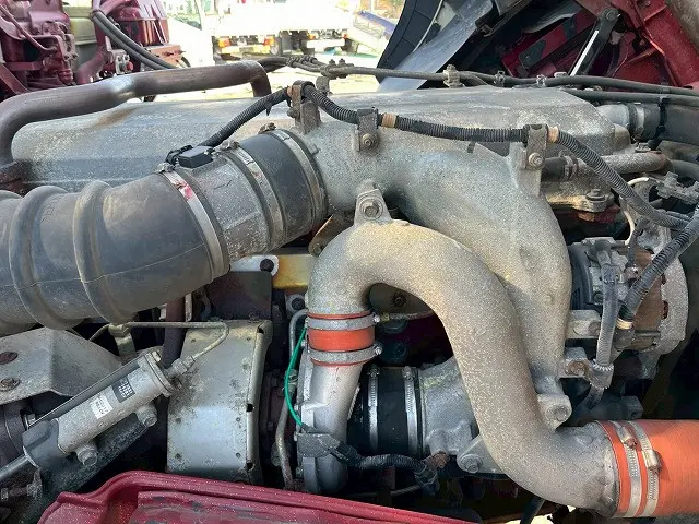 日野 プロフィア KS-FR1EVJA(6x2)の写真38