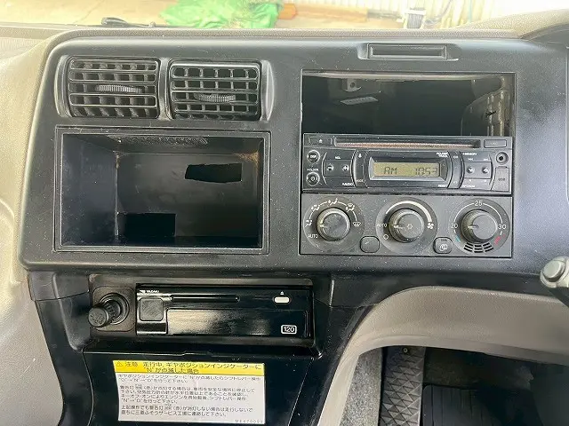 三菱 スーパーグレート QKG-FV60VJR改(6x4)の写真29