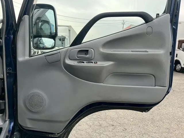 日野 デュトロ TKG-XZU600E(未入力/関係無)の写真22