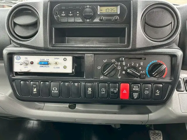 日野 デュトロ TKG-XZU600E(未入力/関係無)の写真32