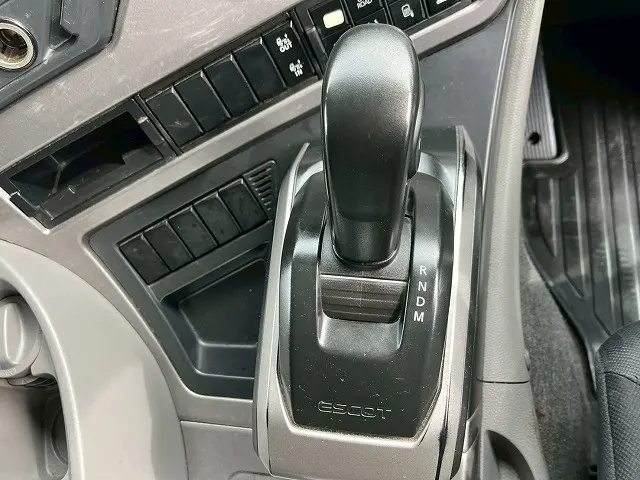 ＵＤ クオン 2PG-CG5CA(8x4)の写真34