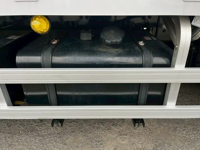 ＵＤ クオン 2PG-CG5CA(8x4)の写真36