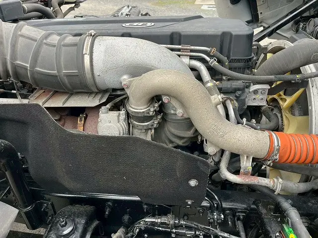 ＵＤ クオン 2PG-CG5CA(8x4)の写真40