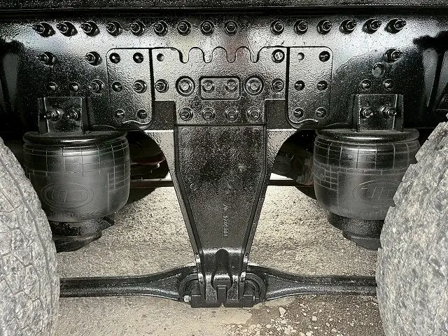 ＵＤ クオン 2PG-CG5CA(8x4)の写真44