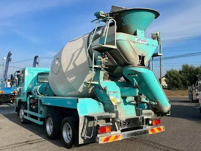 ★★KYB製・8.9立米！★電動ホッパー！★H26-増トンコンドル・コンクリートミキサー車|ＵＤ コンドル QDG-PW39L(6x4)の写真8