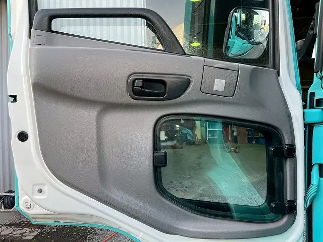 ＵＤ コンドル QDG-PW39L(6x4)の写真24