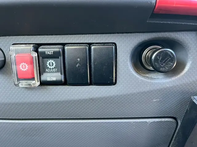 いすゞ エルフ TRG-NMR85AN(未入力/関係無)の写真33