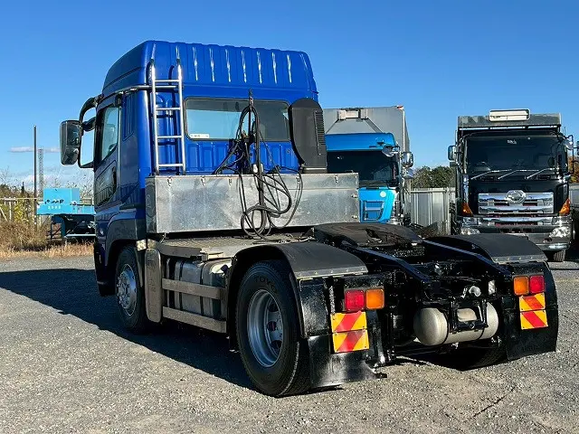 汎用性の高い中間尺！！★7速MT車！★H26-スーパーグレート・トラクターヘッド|三菱 スーパーグレート QKG-FP54VER(未入力/関係無)の写真9