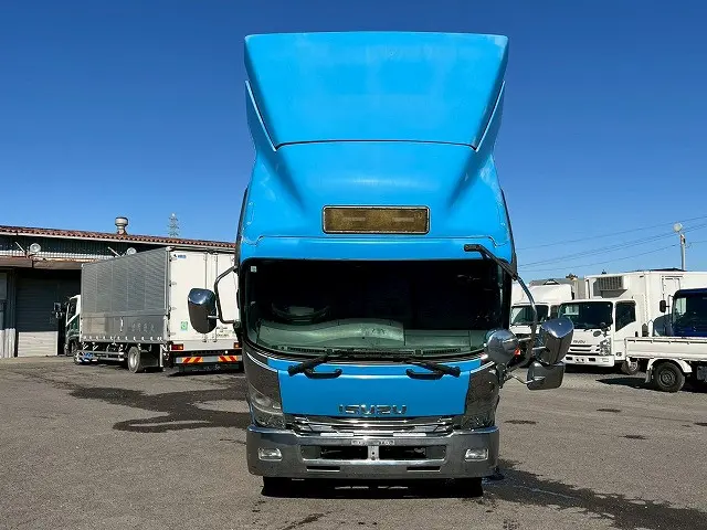 ★フルキャブ・ベッド付！★★6速MT車！★H28-フォワード・アルミウイングPG|いすゞ フォワード TKG-FRR90S2(未入力/関係無)の写真3