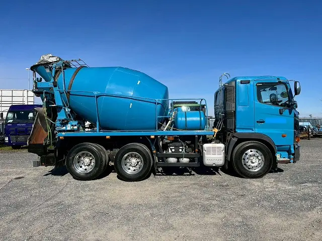 6×4!★3軸2デフ!KYB製・8.7立米!★H25-プロフィア・コンクリートミキサー車|日野 プロフィア QKG-FS1AKAA(6x4)の写真5