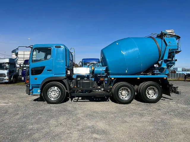 電動ホッパー!★7速M/T★リターダ!★H25-プロフィア・コンクリートミキサー車|日野 プロフィア QKG-FS1AKAA(6x4)の写真9