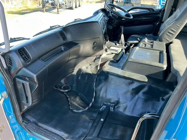 日野 プロフィア QKG-FS1AKAA(6x4)の写真23