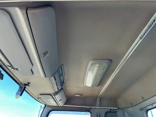 日野 プロフィア QKG-FS1AKAA(6x4)の写真24