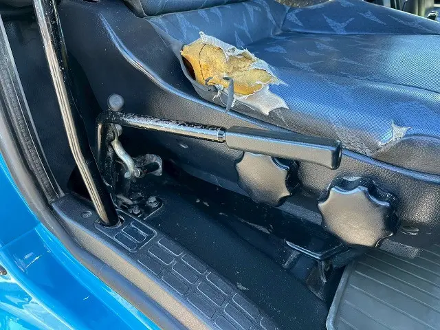 日野 プロフィア QKG-FS1AKAA(6x4)の写真32