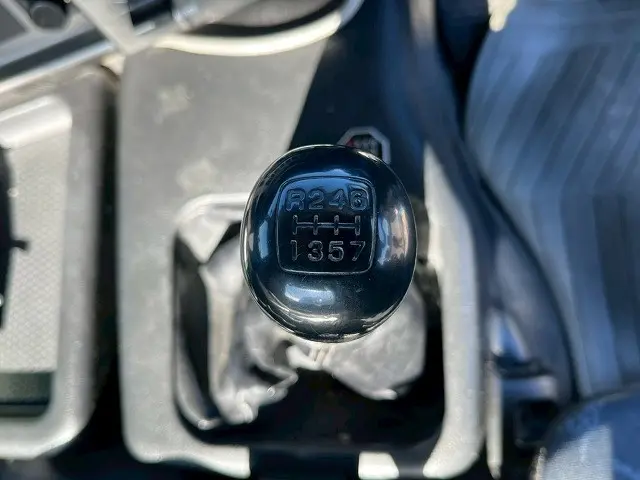 日野 プロフィア QKG-FS1AKAA(6x4)の写真35