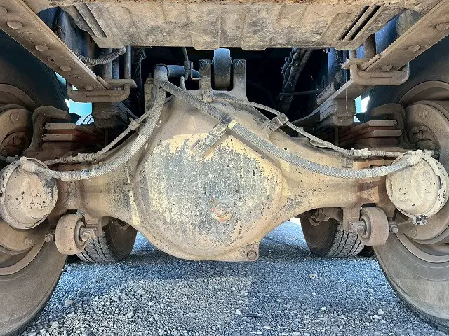 日野 プロフィア QKG-FS1AKAA(6x4)の写真45