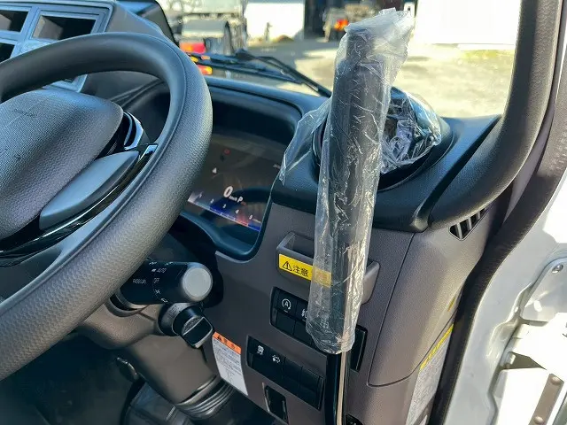 三菱 キャンター 2RG-FBA60(未入力/関係無)の写真32