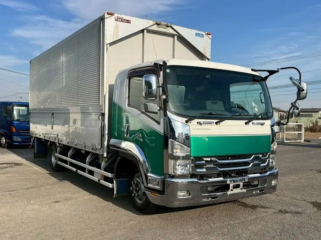 フルキャブ/ベッド付き!★内高:239cm!★H27-フォワード・アルミウイング|いすゞ フォワード TKG-FRR90S2(未入力/関係無)の写真5