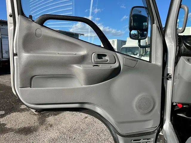 日野 デュトロ 2RG-XZC645M(未入力/関係無)の写真25