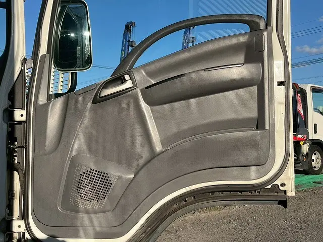 いすゞ エルフ TKG-NMR85N(未入力/関係無)の写真17