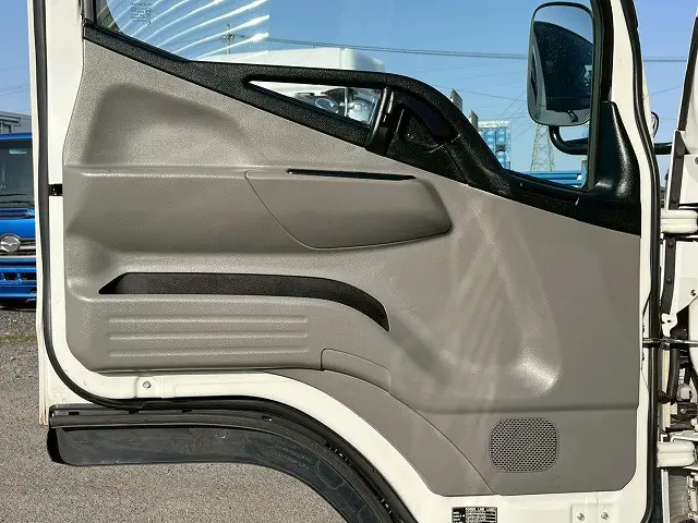 三菱 キャンター 2PG-FEB50(未入力/関係無)の写真25