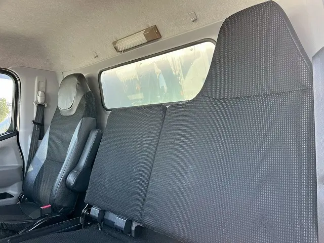 三菱 キャンター 2PG-FEB50(未入力/関係無)の写真27