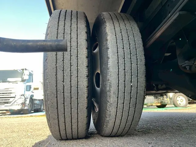 三菱 キャンター 2PG-FEB50(未入力/関係無)の写真44