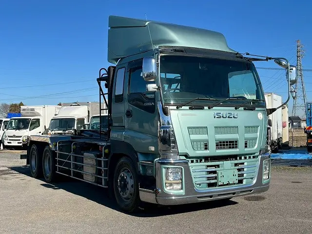 H27-ギガ・脱着装置付コンテナ専用車★車検付!令和8年6月迄★10.9トン積載|いすゞ ギガ QKG-CYZ77AM(6x4)の写真4