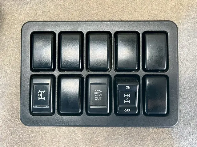 いすゞ ギガ QKG-CYZ77AM(6x4)の写真26