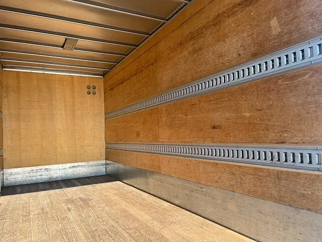 いすゞ エルフ TKG-NMR85AN(未入力/関係無)の写真15