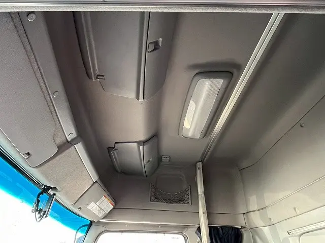 日野 プロフィア LKG-FW1EXBG(8x4)の写真24