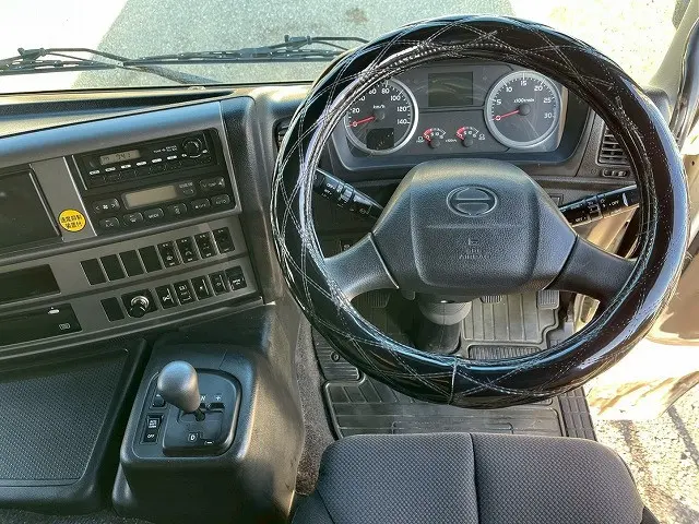 日野 プロフィア LKG-FW1EXBG(8x4)の写真25