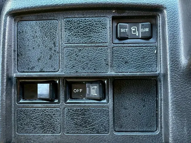 日野 プロフィア LKG-FW1EXBG(8x4)の写真29