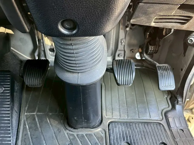 日野 プロフィア LKG-FW1EXBG(8x4)の写真35