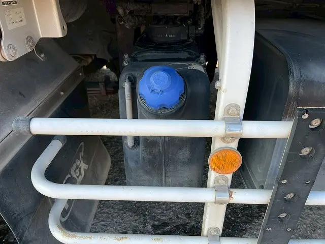 日野 プロフィア LKG-FW1EXBG(8x4)の写真36