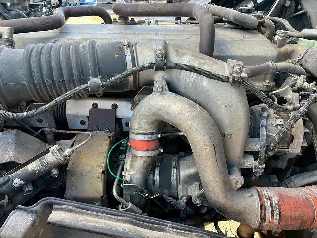 日野 プロフィア LKG-FW1EXBG(8x4)の写真38