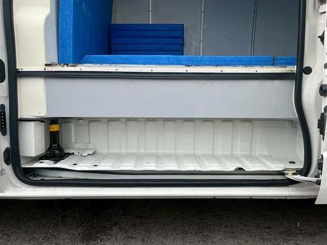 H25-レジアスエース・冷蔵冷凍車★デンソー製！★-7℃中温設定！|トヨタ ハイエースレジアス CBF-TRH200V(未入力/関係無)の写真10
