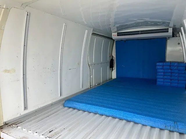 トヨタ ハイエースレジアス CBF-TRH200V(未入力/関係無)の写真13