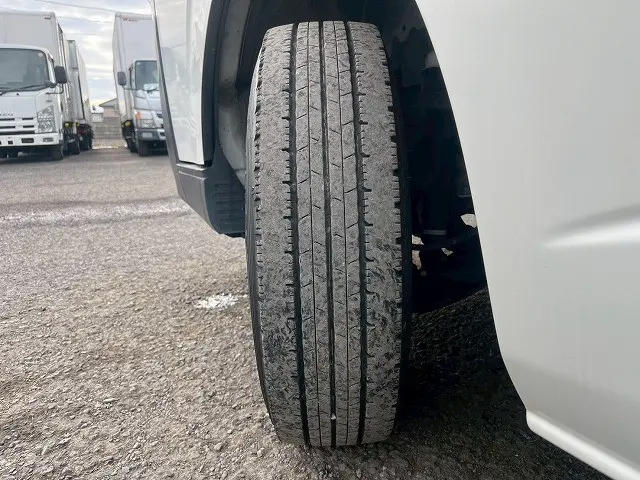 トヨタ ハイエースレジアス CBF-TRH200V(未入力/関係無)の写真46