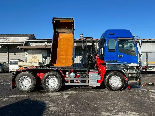 ダンプPTO付！★6×4！3軸2デフ！H26-ギガ・2デフヘッド|いすゞ ギガ QDG-EXZ52AJ(6x4)の写真5