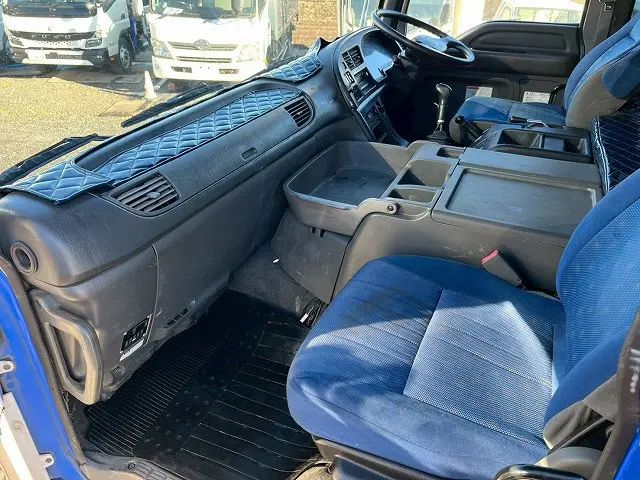 いすゞ ギガ QDG-EXZ52AJ(6x4)の写真21