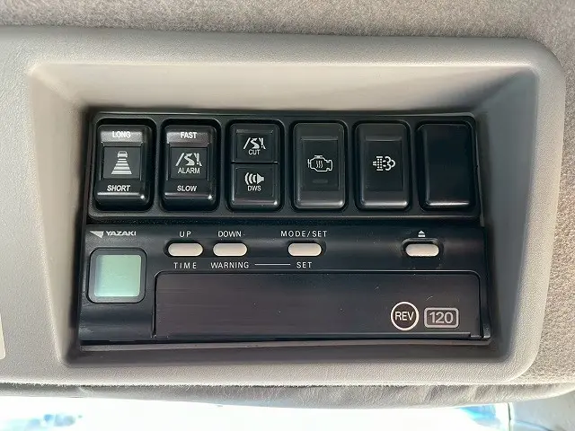 いすゞ ギガ QDG-EXZ52AJ(6x4)の写真29